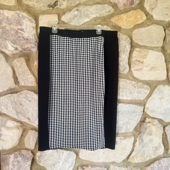 Shein Houndstooth pencil skirt - Picture 6 of 9
